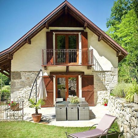 Chambres D'Hotes Des Lodges De La Cascade Yenne ภายนอก รูปภาพ