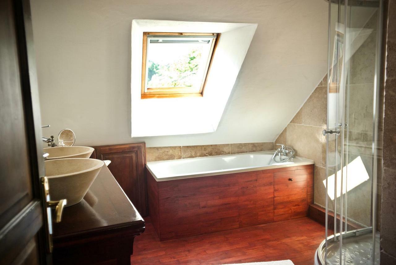 Chambres D'Hotes Des Lodges De La Cascade Yenne ภายนอก รูปภาพ