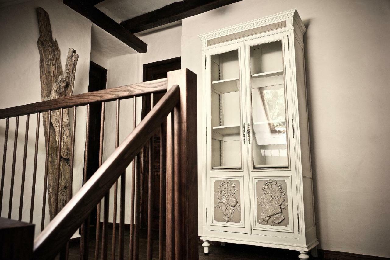 Chambres D'Hotes Des Lodges De La Cascade Yenne ภายนอก รูปภาพ