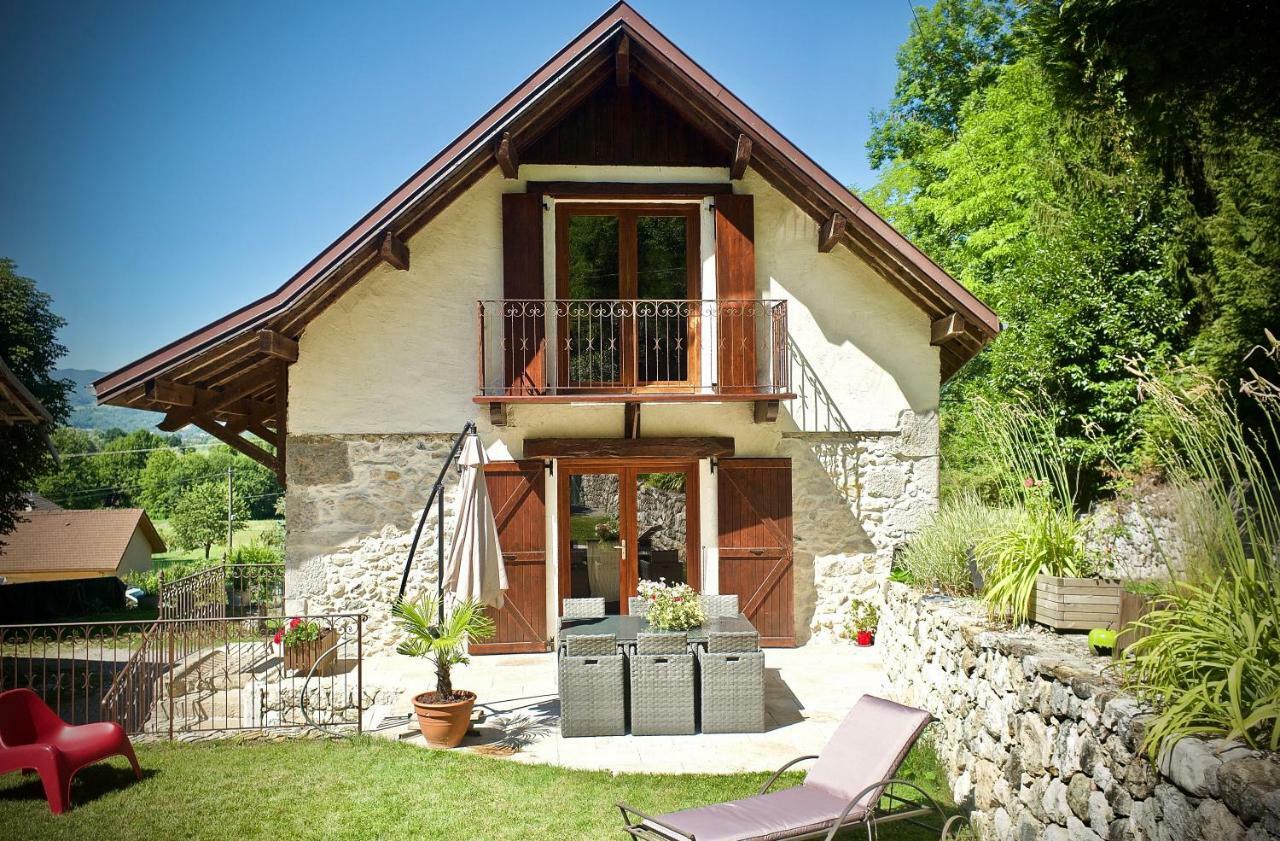 Chambres D'Hotes Des Lodges De La Cascade Yenne ภายนอก รูปภาพ